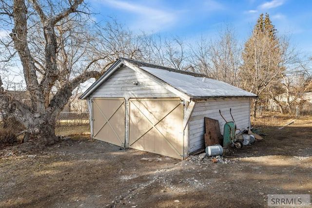 561 Gladstone Street, Idaho Falls, ID 83401