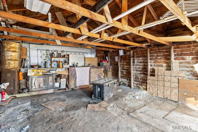 561 Gladstone Street, Idaho Falls, ID 83401