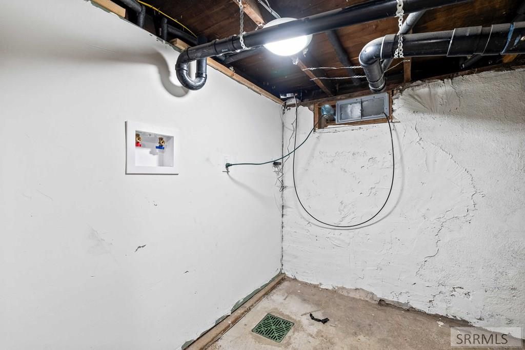 Image 20 of property listing at 561 Gladstone Street, Idaho Falls, ID 83401