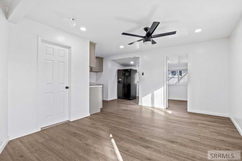 Image 5 of property listing at 561 Gladstone Street, Idaho Falls, ID 83401