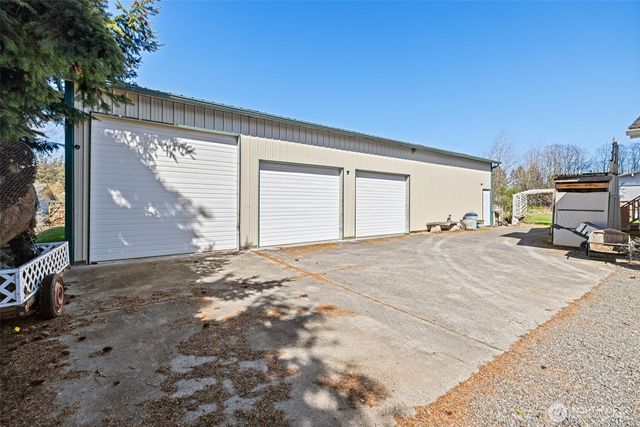 40 Marsden Road, Port Angeles, WA 98362