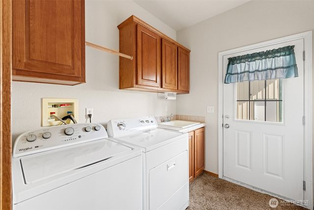 40 Marsden Road, Port Angeles, WA 98362