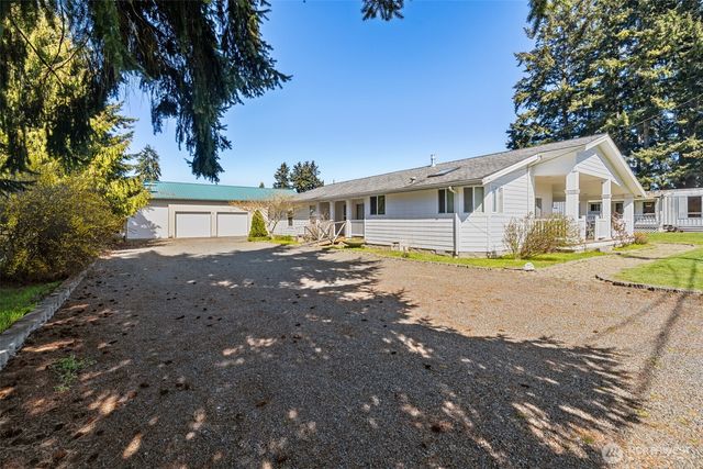 40 Marsden Road, Port Angeles, WA 98362