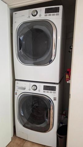 1303 N Rose Avenue, Palm Springs, CA 92262