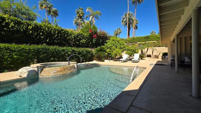 1303 N Rose Avenue, Palm Springs, CA 92262