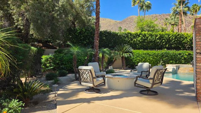 1303 N Rose Avenue, Palm Springs, CA 92262