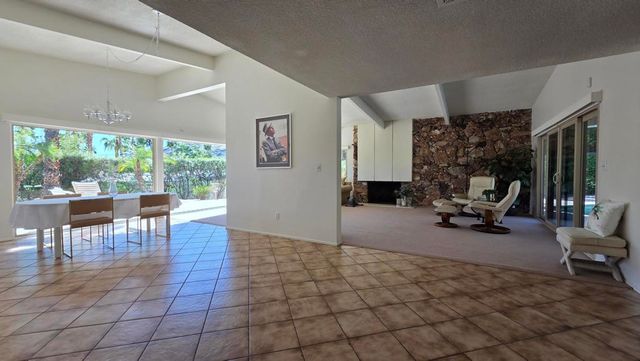 1303 N Rose Avenue, Palm Springs, CA 92262