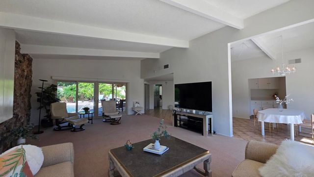 1303 N Rose Avenue, Palm Springs, CA 92262