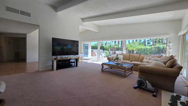 1303 N Rose Avenue, Palm Springs, CA 92262