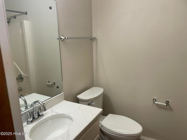 2105 Mitchell Place SW, Wilson, NC 27893