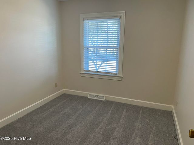 2105 Mitchell Place SW, Wilson, NC 27893