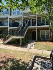 490 Barnett Shoals Road 229, Athens, GA 30605