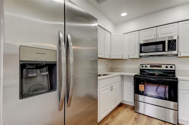 3615 E MCBERRY STREET, Tampa, FL 33610