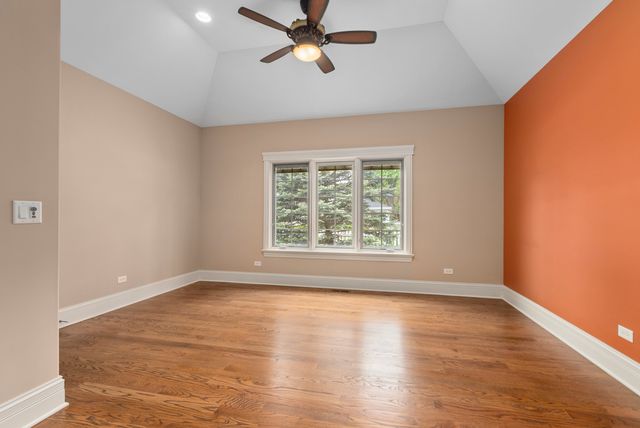 12132 S Harold Avenue, Palos Heights, IL 60463