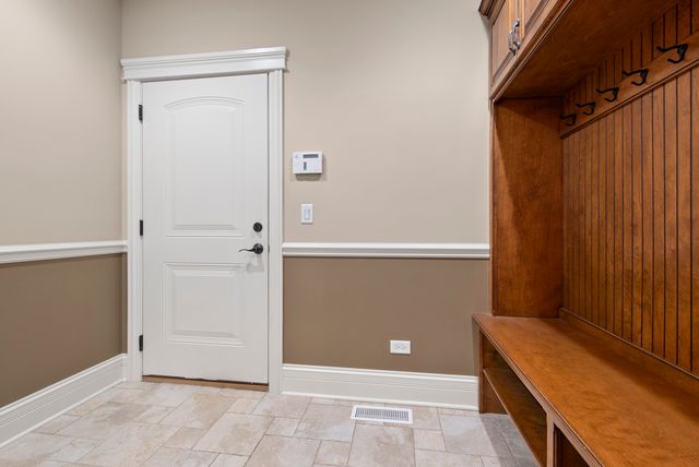 12132 S Harold Avenue, Palos Heights, IL 60463