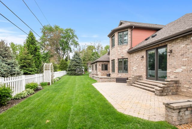 12132 S Harold Avenue, Palos Heights, IL 60463
