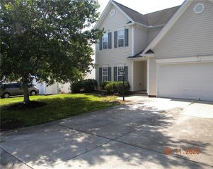5842 Sunny Ridge Trail, Clemmons, NC 27012