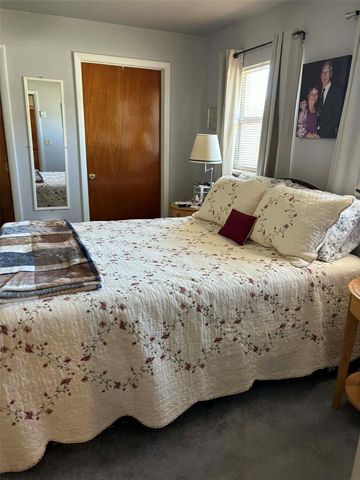 606 JEWELL STREET, Fruitland Park, FL 34731