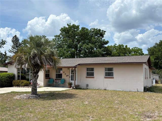 606 JEWELL STREET, Fruitland Park, FL 34731