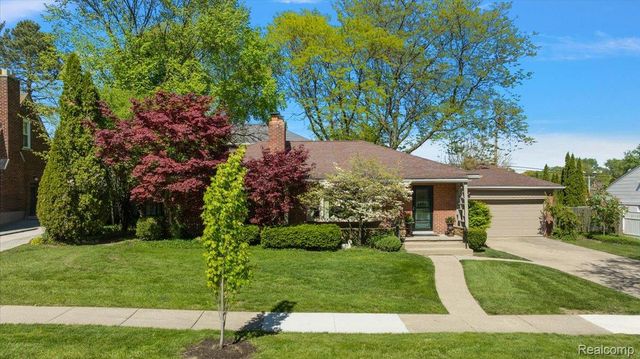 4374 Arden Place, Royal Oak, MI 48073