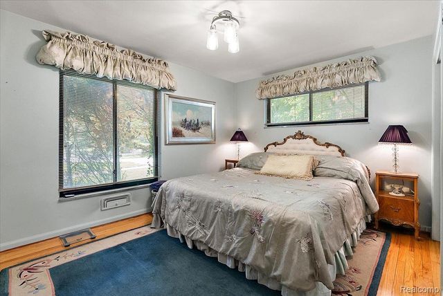 4374 Arden Place, Royal Oak, MI 48073