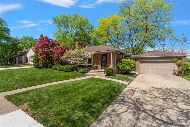4374 Arden Place, Royal Oak, MI 48073