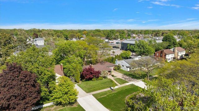 4374 Arden Place, Royal Oak, MI 48073