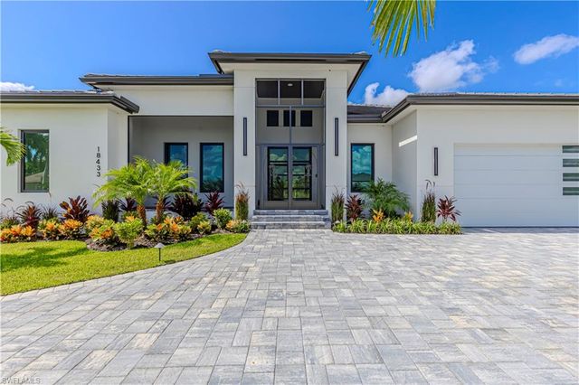 18433 Royal Hammock BLVD, Naples, FL 34114