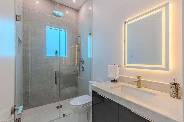 18433 Royal Hammock BLVD, Naples, FL 34114