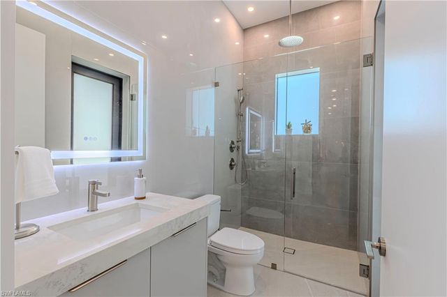 18433 Royal Hammock BLVD, Naples, FL 34114