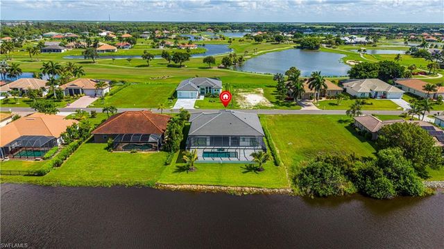 18433 Royal Hammock BLVD, Naples, FL 34114