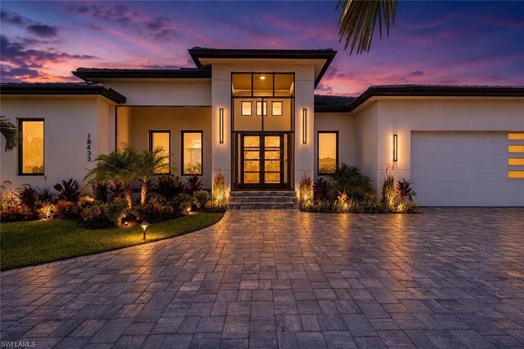 18433 Royal Hammock BLVD, Naples, FL 34114