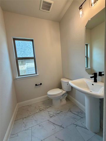 520 Aldred Street, Greenville, TX 75401