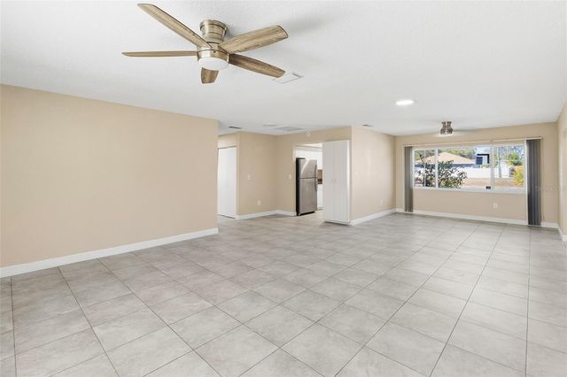 6098 22ND AVENUE N, St Petersburg, FL 33710