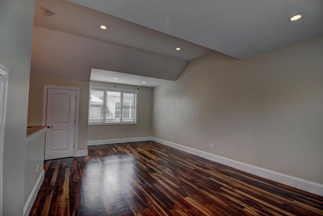 244 Adams St 2, Newton, MA 02458