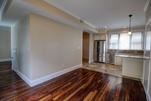 244 Adams St 2, Newton, MA 02458