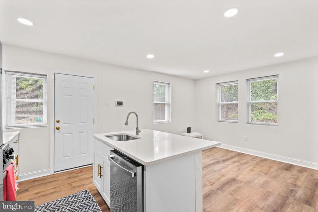 4145 FAIRFAX RD, Baltimore, MD 21216