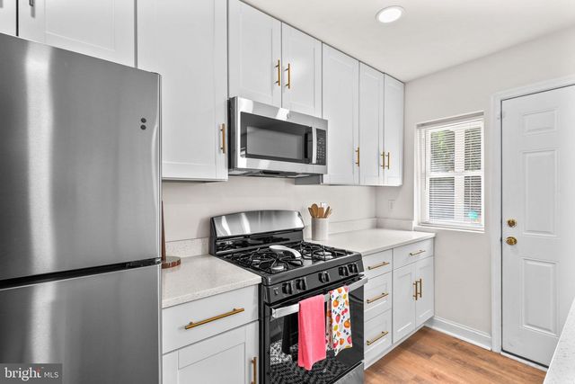 4145 FAIRFAX RD, Baltimore, MD 21216