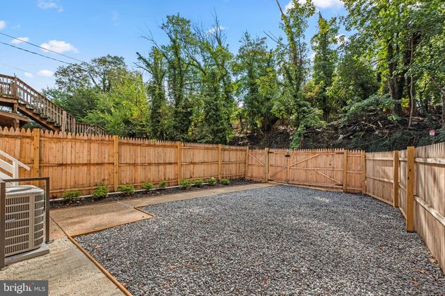 4145 FAIRFAX RD, Baltimore, MD 21216