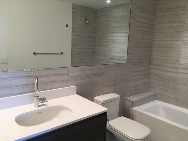 301 Altara Ave 635, Coral Gables, FL 33146