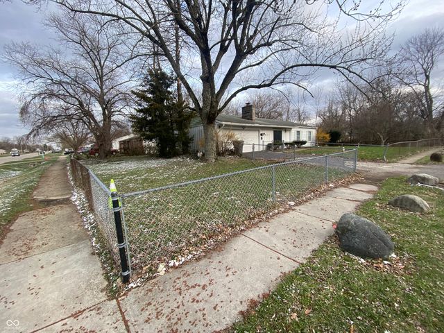 4511 N Kenmore Road, Indianapolis, IN 46226