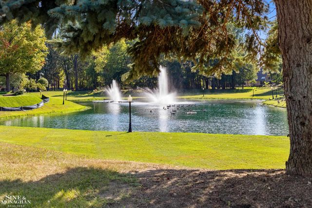 37444 Alpinia Lane, Clinton Township, MI 48036