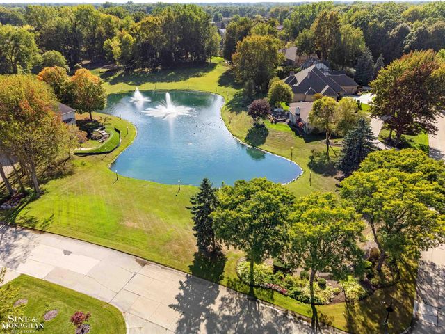 37444 Alpinia Lane, Clinton Township, MI 48036