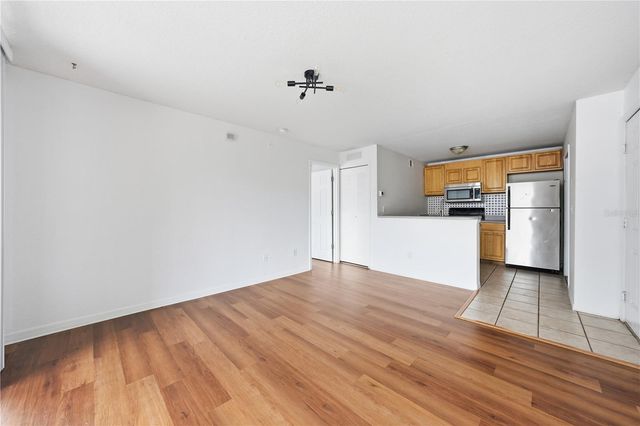 8939 LATREC AVE 1205, Orlando, FL 32819