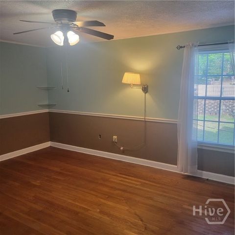 4620 Lansdowne Street, Savannah, GA 31405