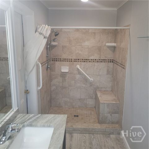4620 Lansdowne Street, Savannah, GA 31405