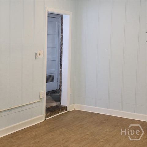 4620 Lansdowne Street, Savannah, GA 31405