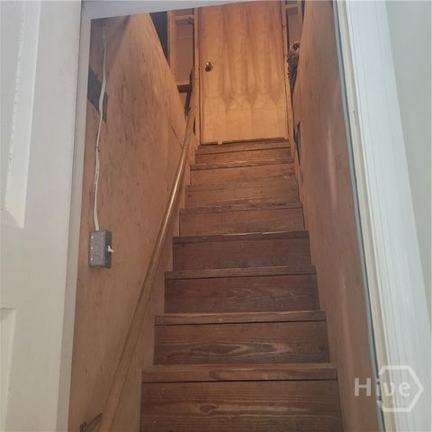 4620 Lansdowne Street, Savannah, GA 31405