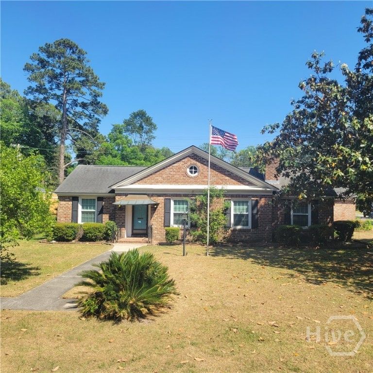 4620 Lansdowne Street, Savannah, GA 31405