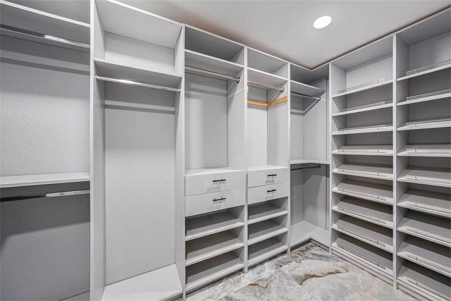 1713 W SAINT ISABEL STREET, Tampa, FL 33607